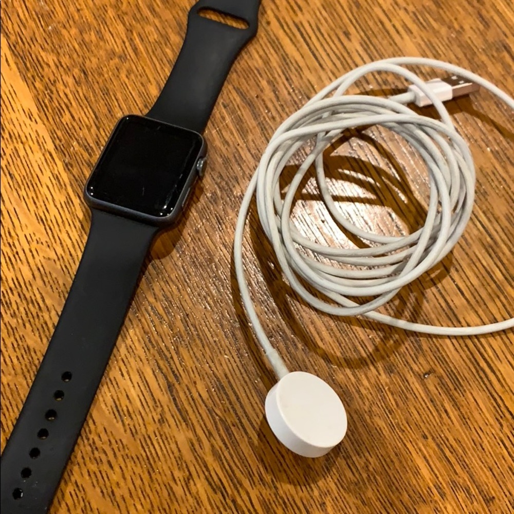 Apple Watch Series 1 + Charging Port Cable